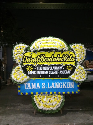 Papan Bunga Duka di Turida